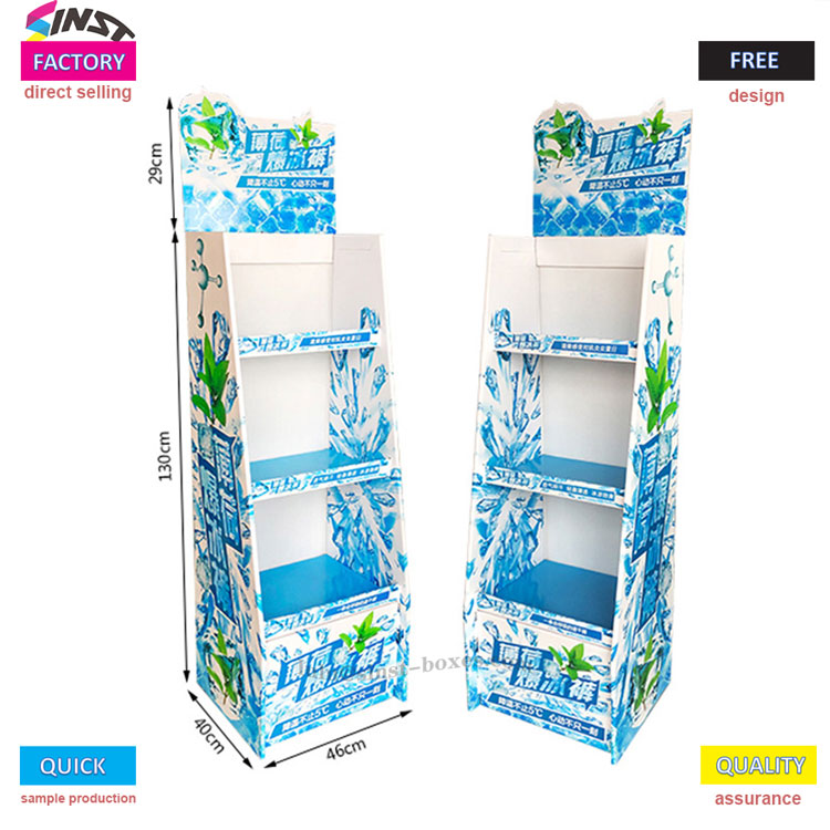 Дали приказите на долната облека сè уште трошат пари? Зошто овој картонски штанд стана нов омилен меѓу трговците?